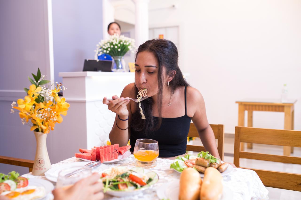 Shark Homestay Hué Eksteriør billede